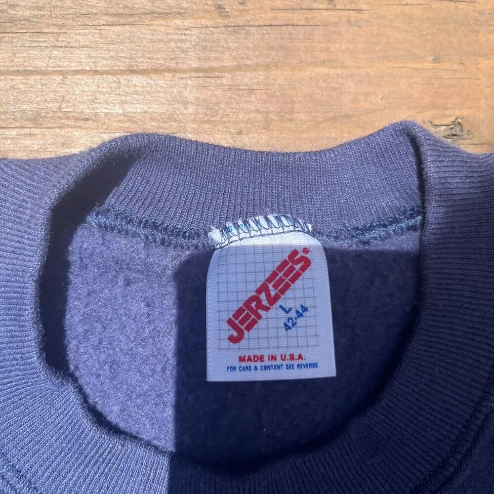 90s JERZEES blank Navy Blue L Crewneck - Picture 2 of 3
